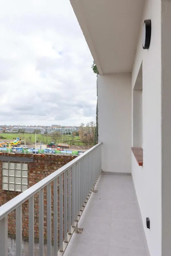 Recently Renovated, Luxury Apartment Near The Beach Ostend